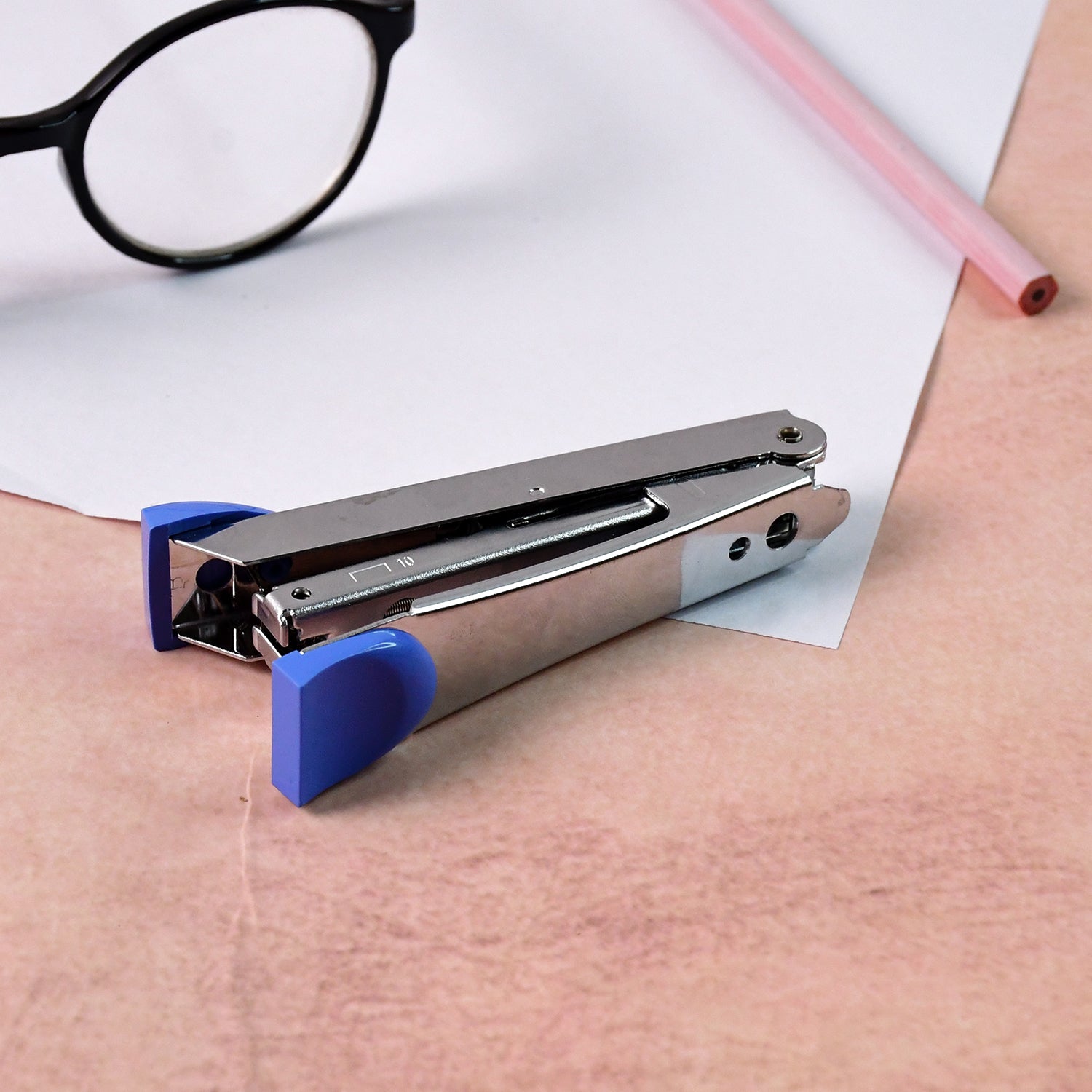 Kangaro No.10 Compact Metal Stapler Kangaro No.10 Compact Metal Stapler